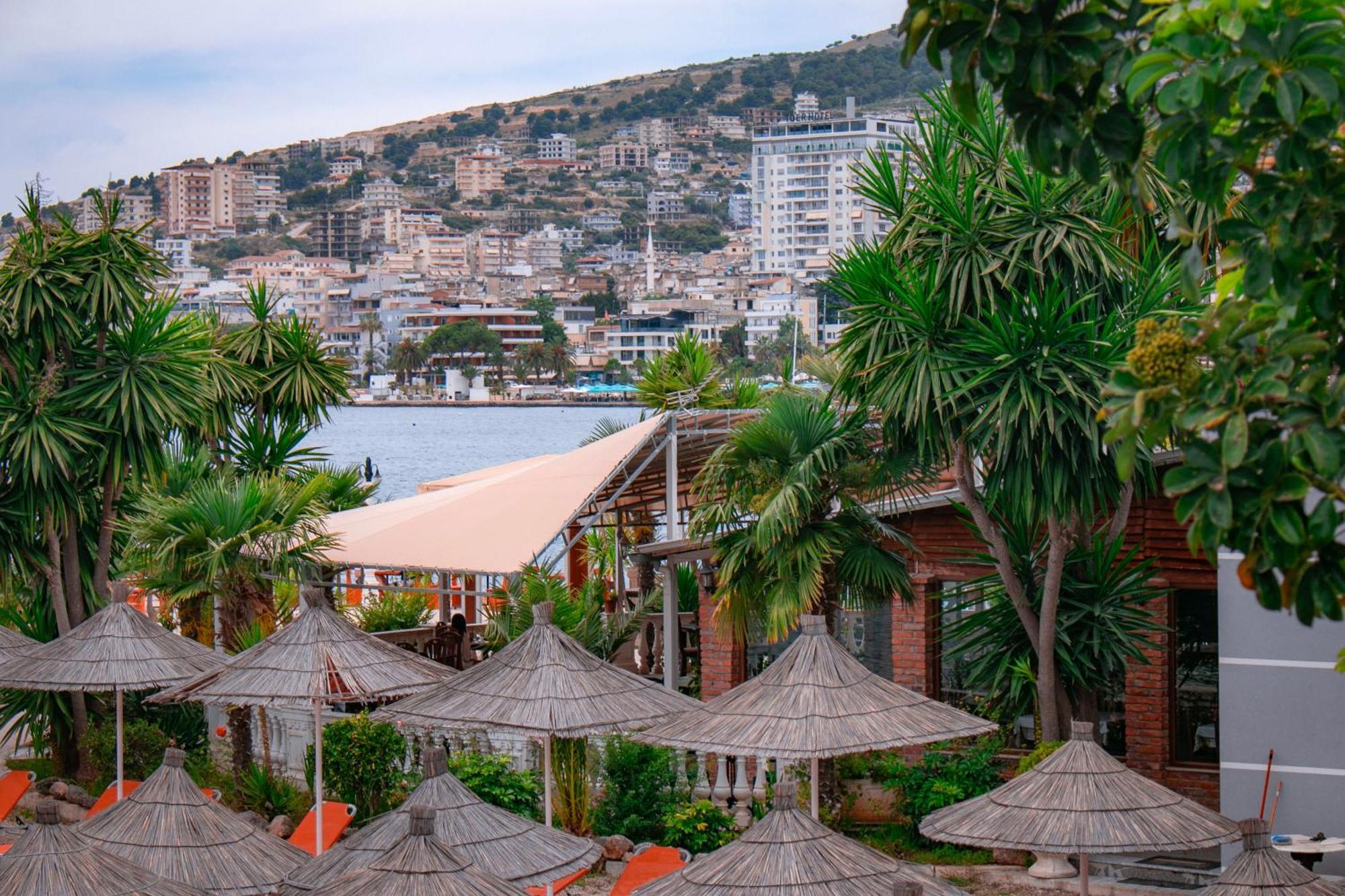Hotel Fron Saranda Extérieur photo