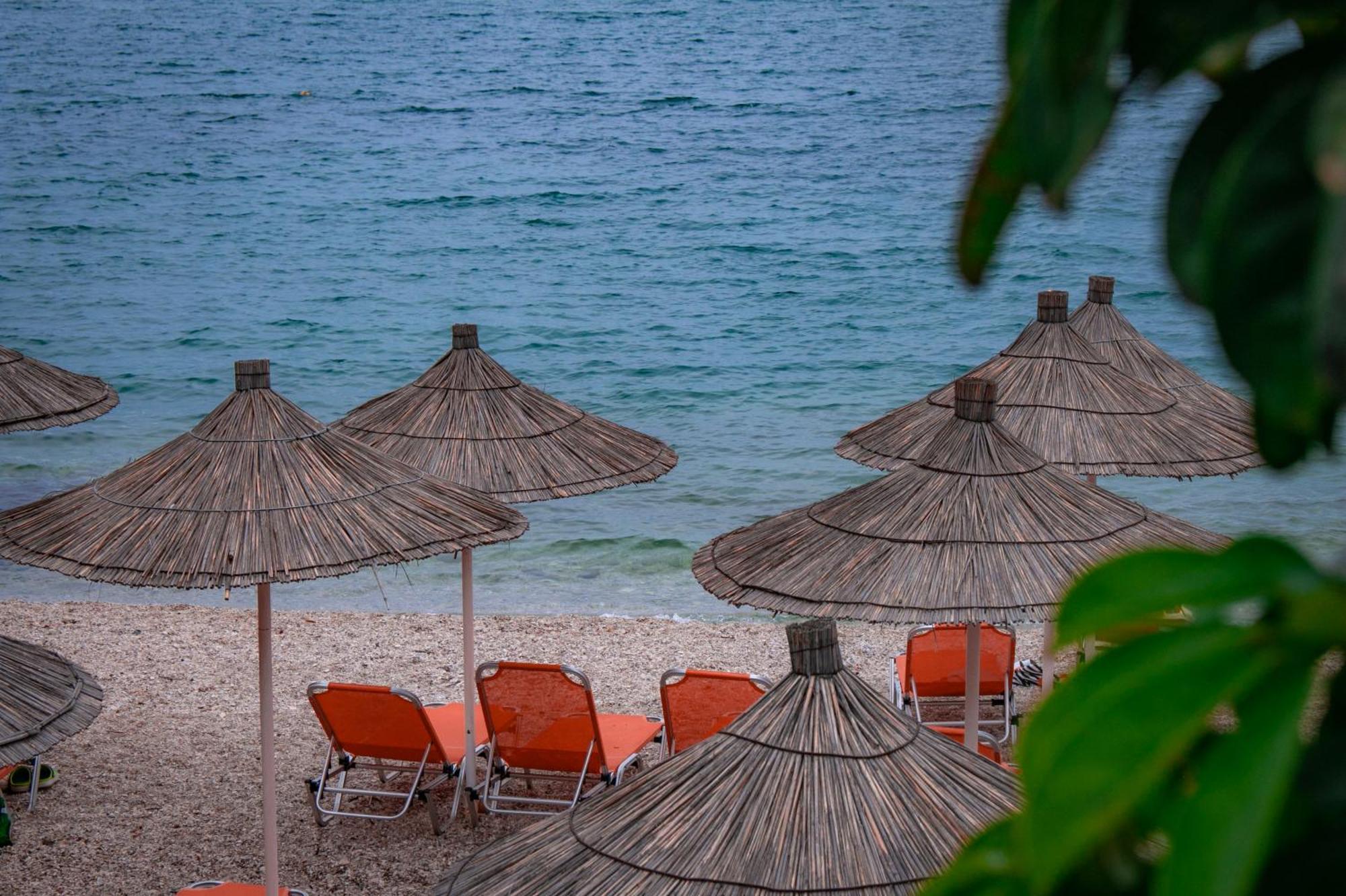 Hotel Fron Saranda Extérieur photo